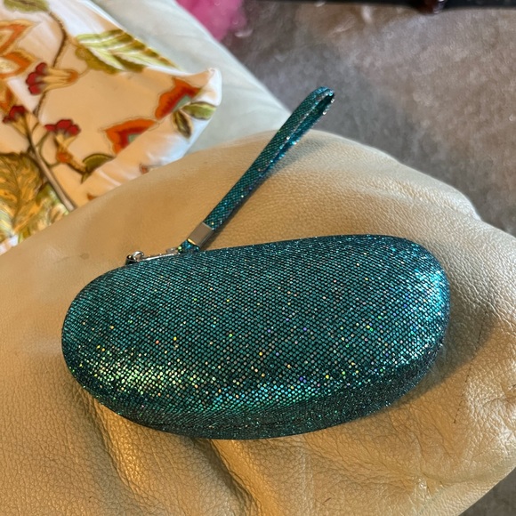 Catherine Malandrino Hard Eyeglass Case Wristlet, Turquoise Glitter - Picture 5 of 12